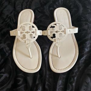 Like NEW 🤍 Ivory Miller Patent Leather Sandal